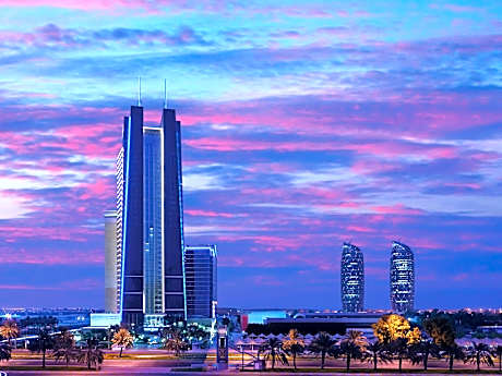 Dusit Thani Abu Dhabi Hotel