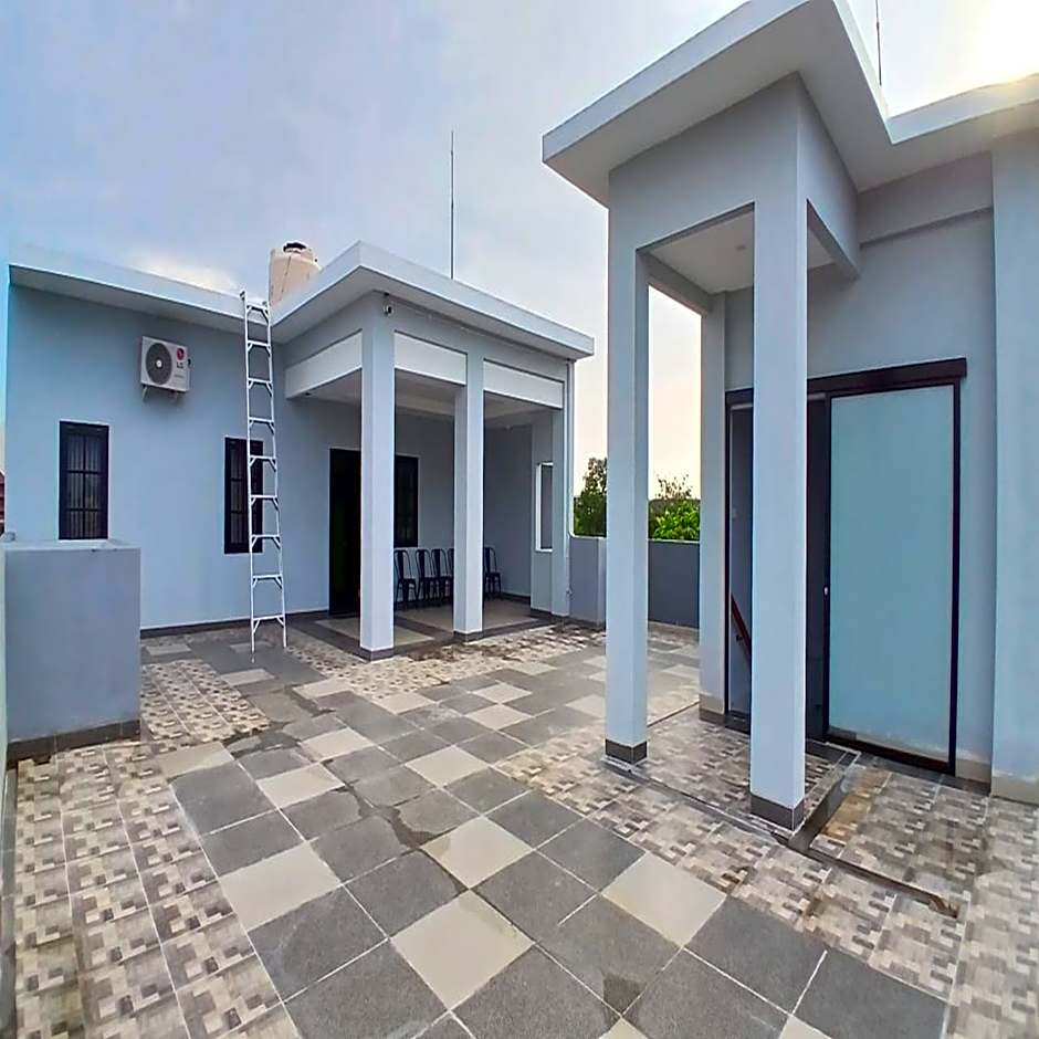 RedDoorz at Griya Athaya Maguwoharjo Yogyakarta