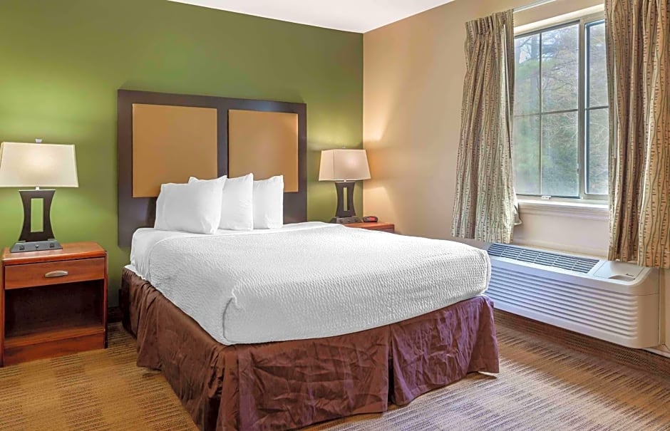 Extended Stay America Suites - Raleigh - North Raleigh - Wake Towne Dr.