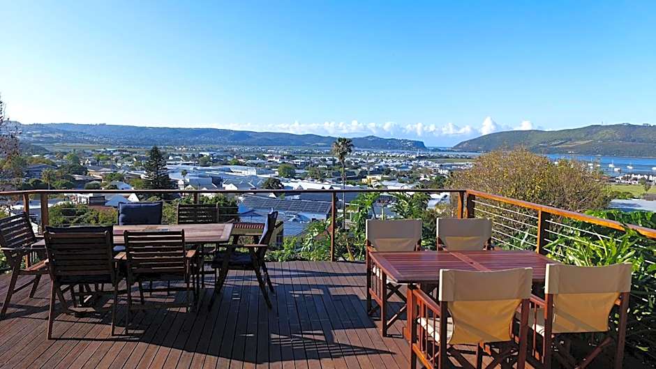 Guinea Fowl Lodge - Lagoon & Heads View B&B, Central Knysna