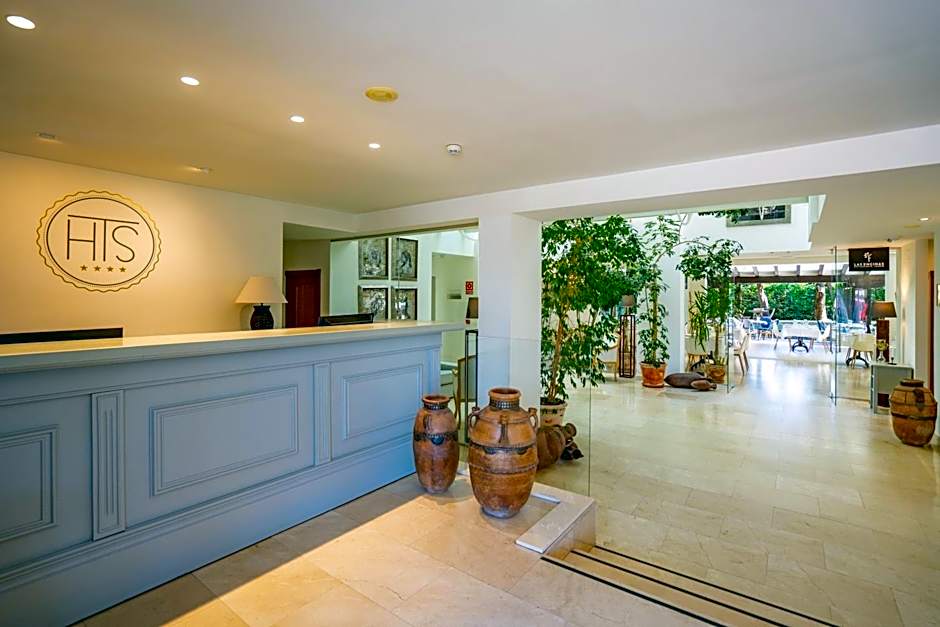 Hotel Torres de Somo