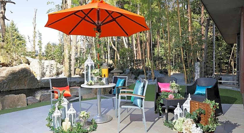 Garden Hotel Shiunkaku Higashi-Matsuyama