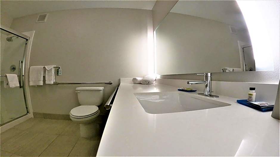 Holiday Inn Express & Suites Hood River by IHG
