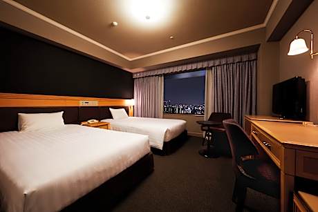 Standard Twin City View Smoking 1PAX