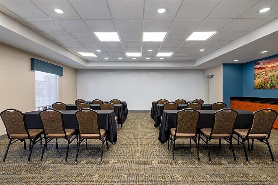 Hampton Inn By Hilton Las Vegas North