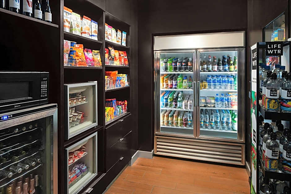 Courtyard by Marriott Los Angeles Burbank Airport