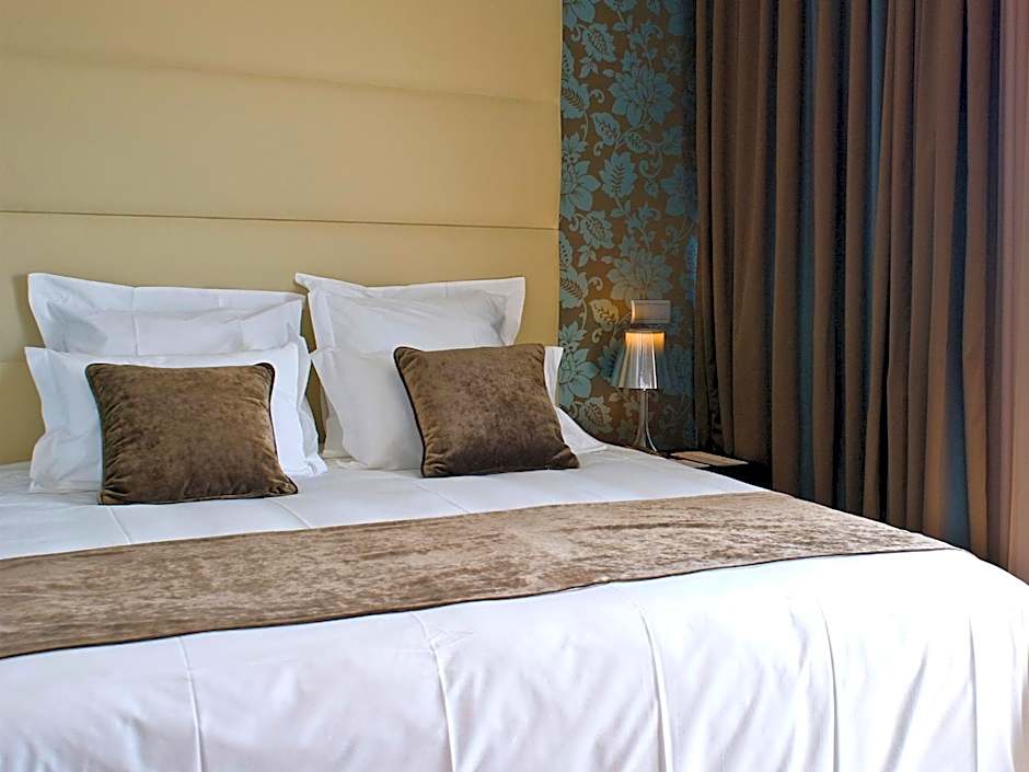 LUTECIA Smart Design Hotel