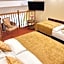 FLEUR DE LIS HOTEL