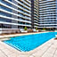 Stylish Phillip apartment with gym and pool - Hosted by CanStay