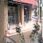 Le Cristal Hotel