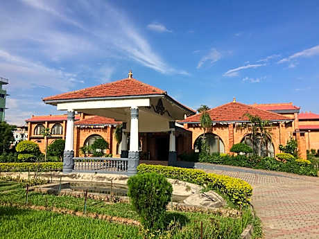 Hotel Lumbini Garden New Crystal 