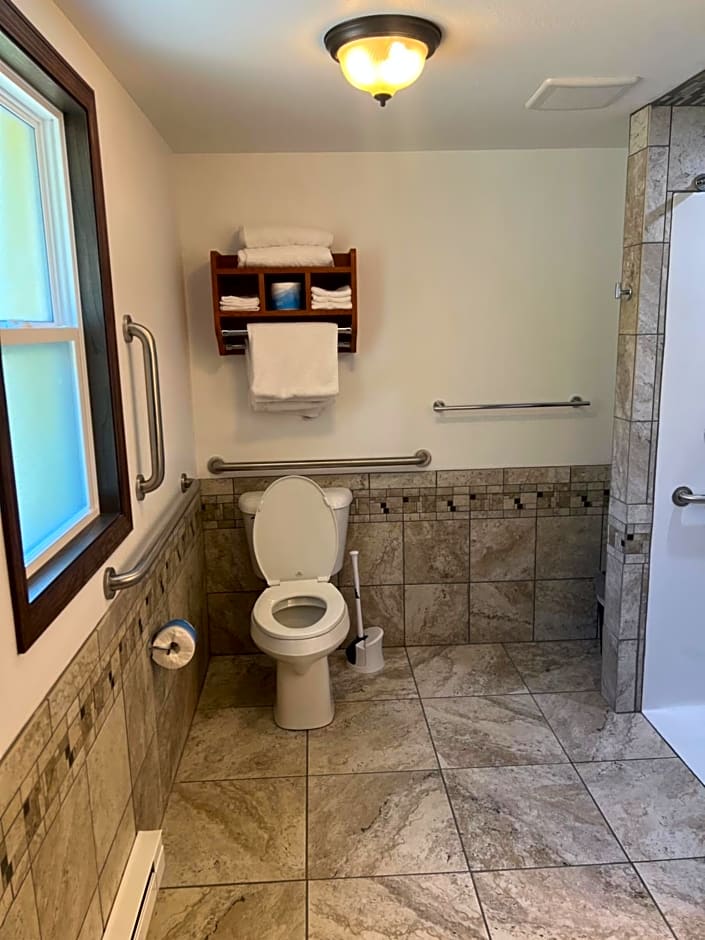 All Star Inn & Suites
