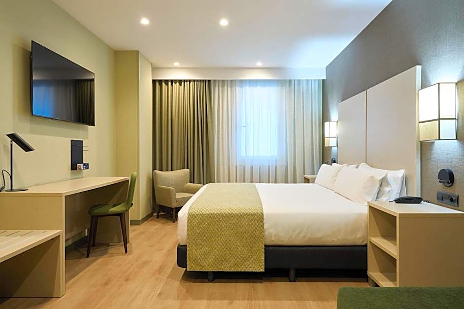 Catalonia Park Putxet Hotel