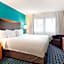 Dubuque Inn & Suites