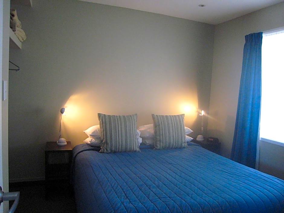 Buller Court on Palmerston