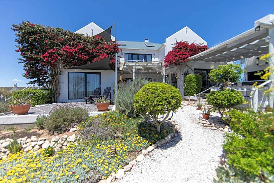 Farr Out Guest House