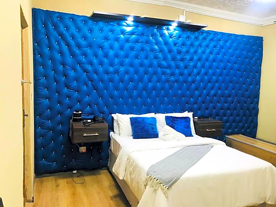 Naldorado Executive Villa