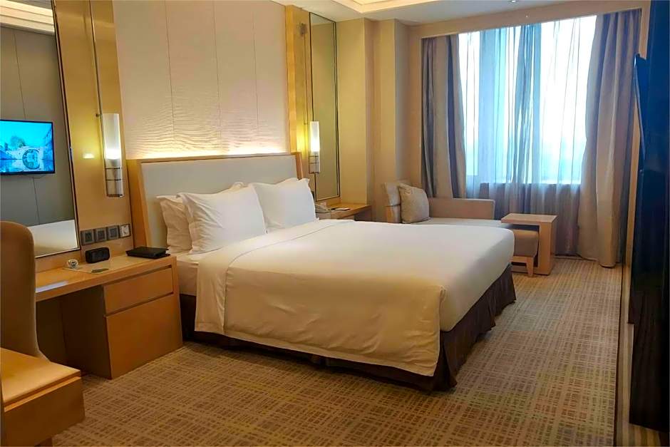Ramada Plaza Qiandeng Kunshan