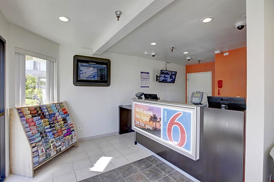 Motel 6-Westminster, CA - North