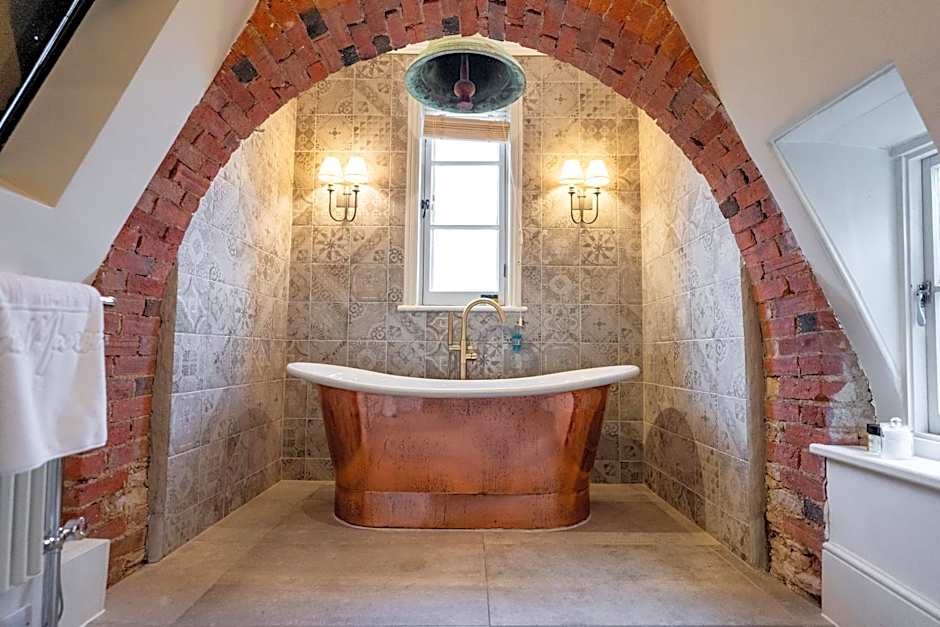 The Manor Country House Hotel