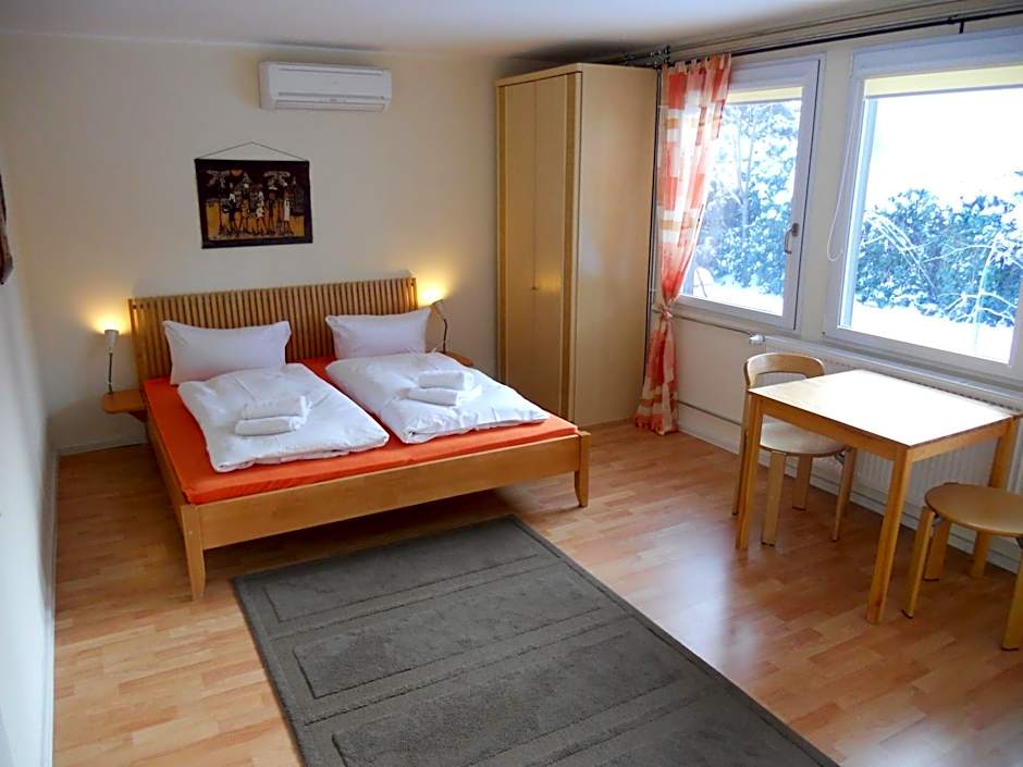 Quartier SansSouci Hostel