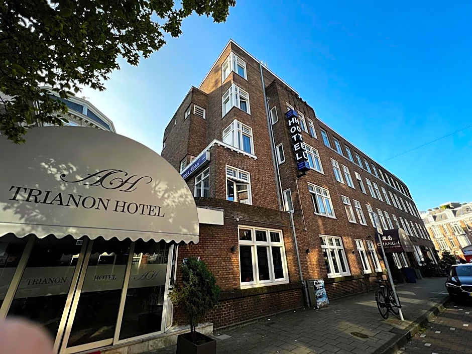 Budget Trianon Hotel