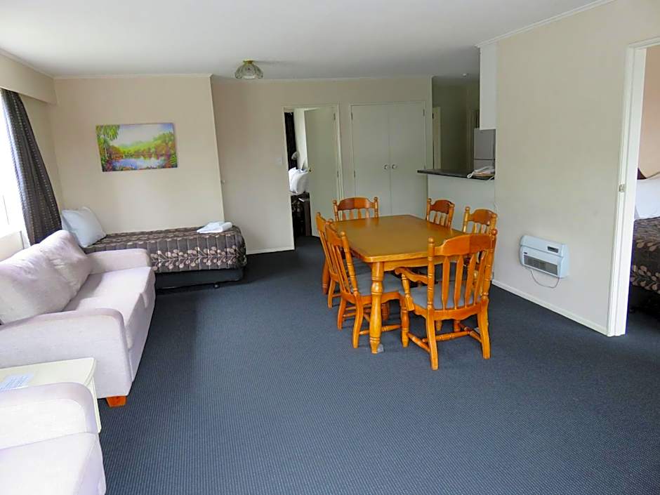 Admirals Motor Lodge