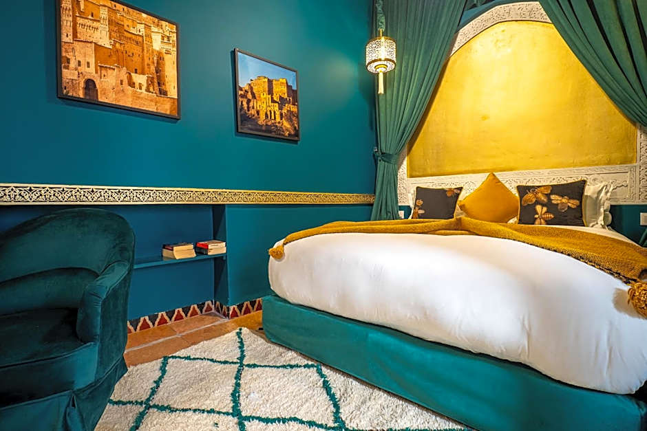 Photo 1 of 24 of Suite