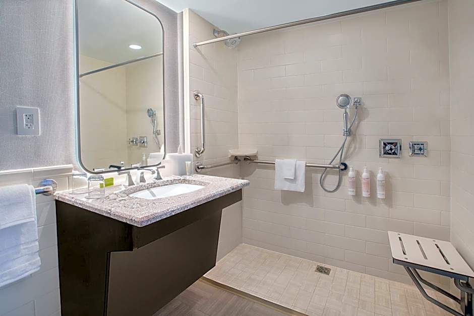 Le Meridien Washington, D.C., The Madison