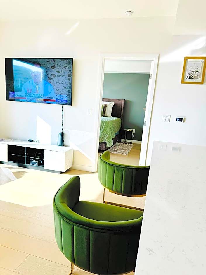 Crypto Arena Luxury Property