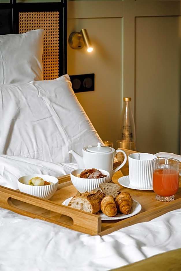 Square Lodge Hotel La Roche sur Yon - Handwritten Collection