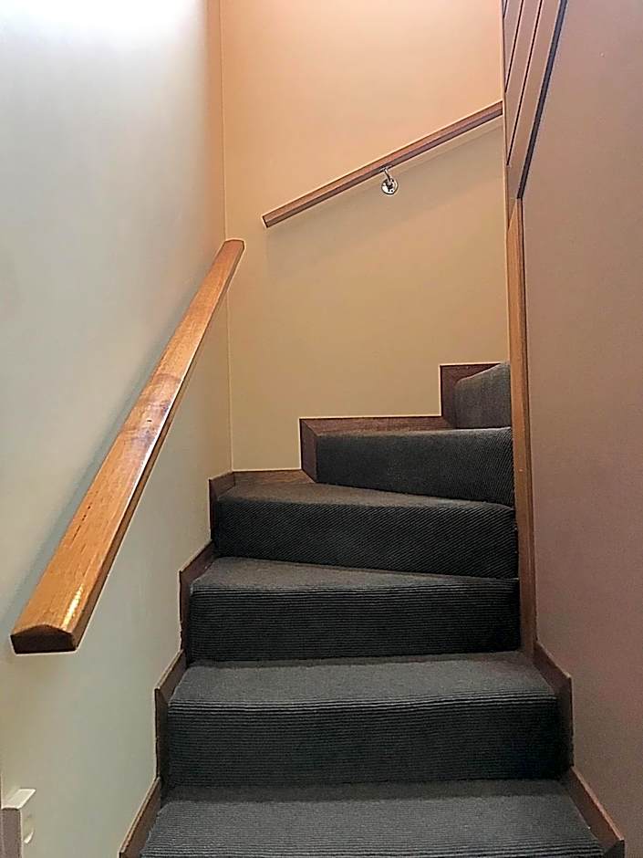 AAt 28 Goldsmith Motel