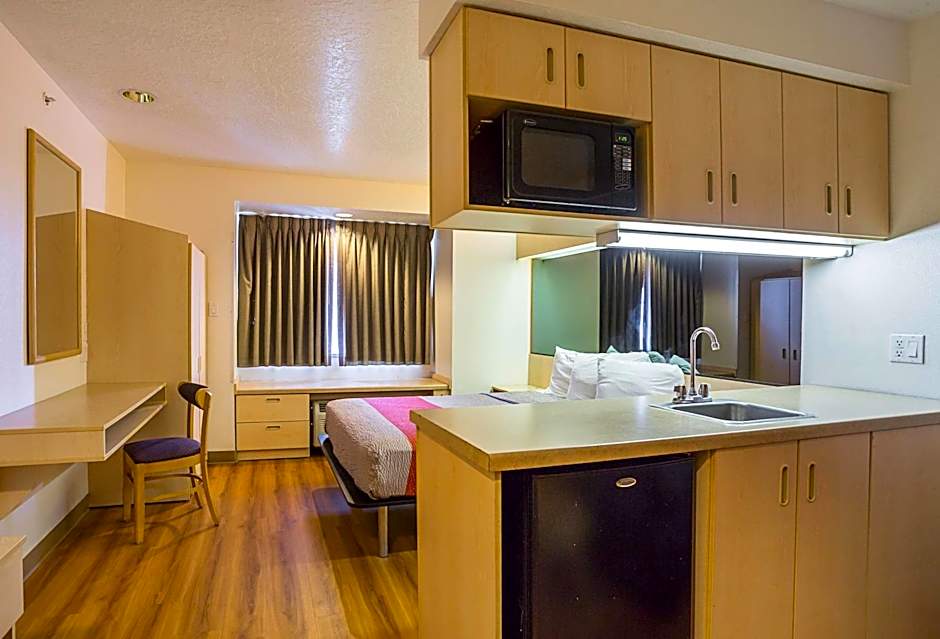 Motel 6-Bernalillo, NM