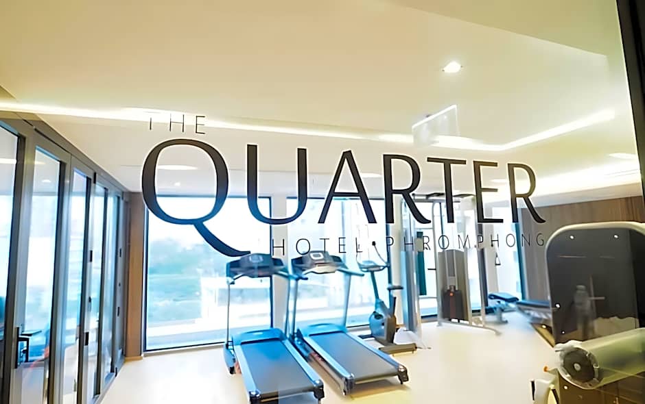 The Quarter Phromphong by UHG