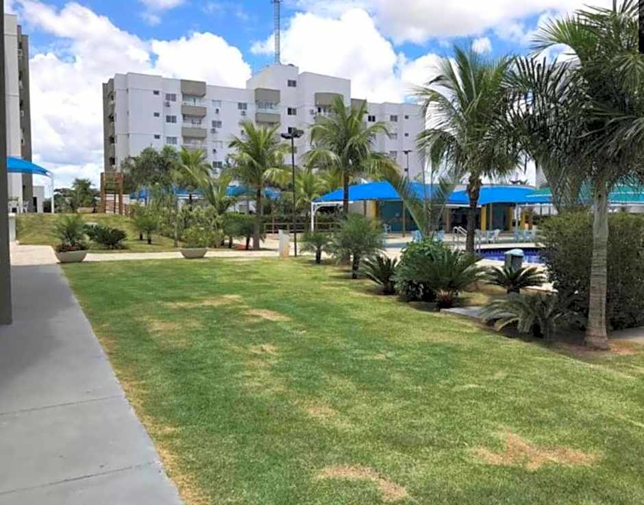 Lagoa Quente Flat Service -512B