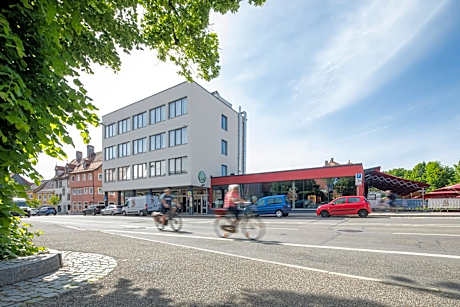 JOESEPP´S HOTEL am Schweizerberg