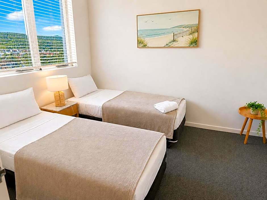 Tradewinds Apartments