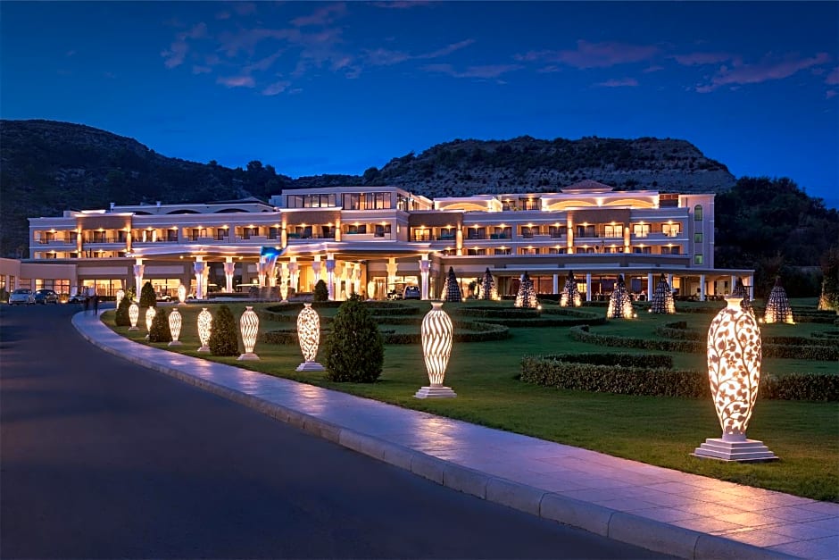 La Marquise Luxury Resort Complex