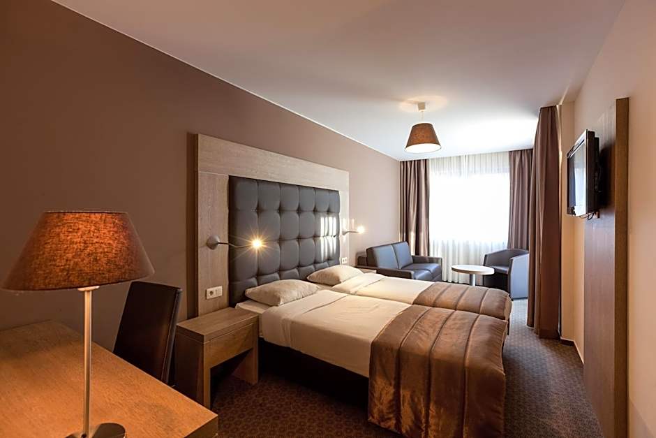 Hotel Villa Royale