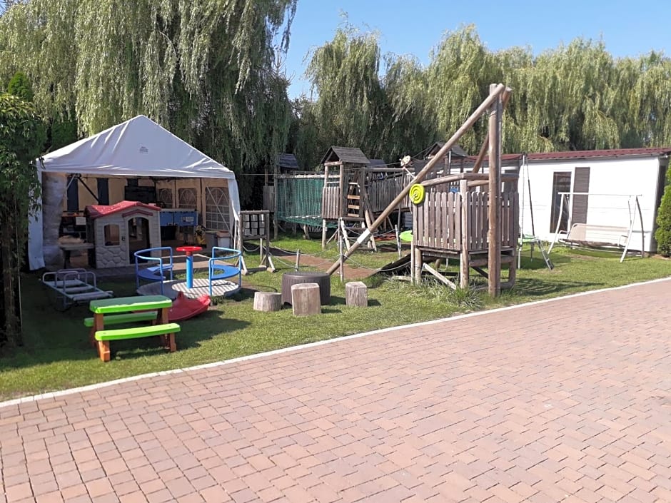 Domki Letniskowe 777