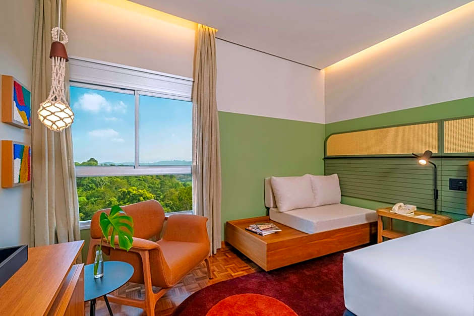 Almenat Embu das Artes Sao Paulo, Tapestry Collection