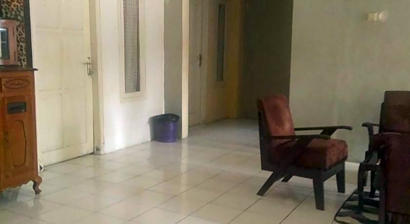 Capital O 92080 Green Home Stay