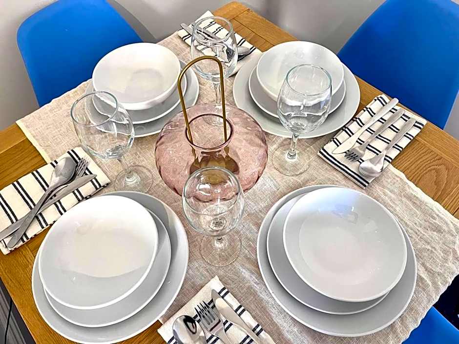 Centrally Located Apartment-free Parking