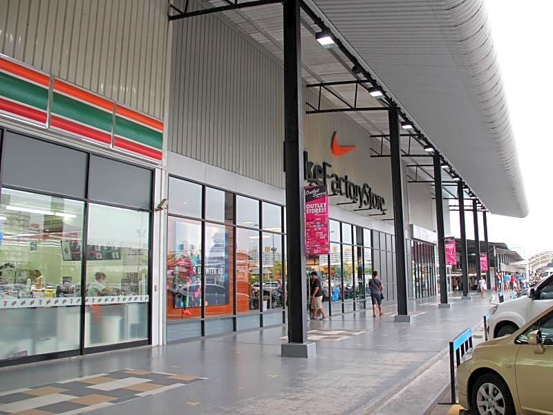 SK Muangthongthani Apartment