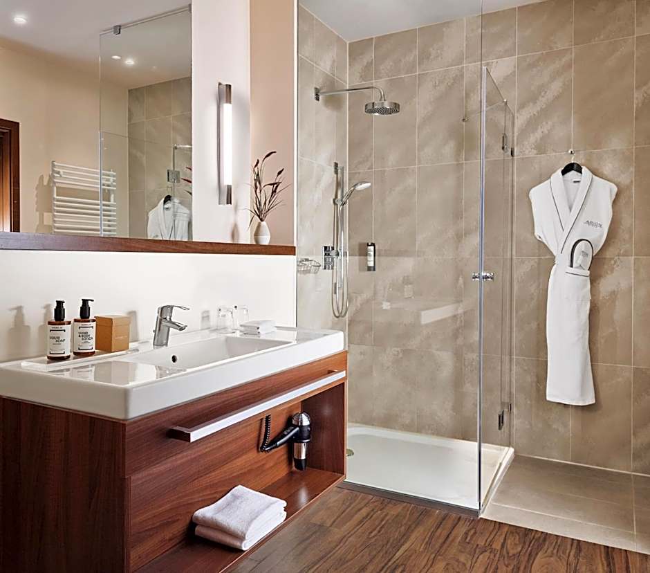 AMERON Berlin ABION Spreebogen Waterside