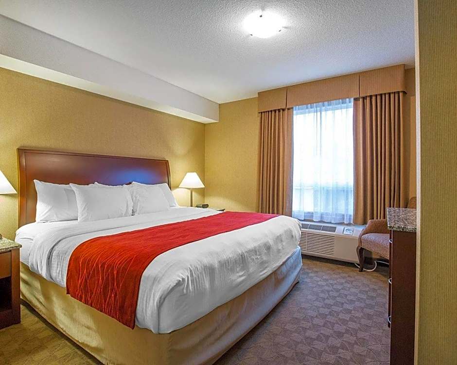 Comfort Inn & Suites Airdrie