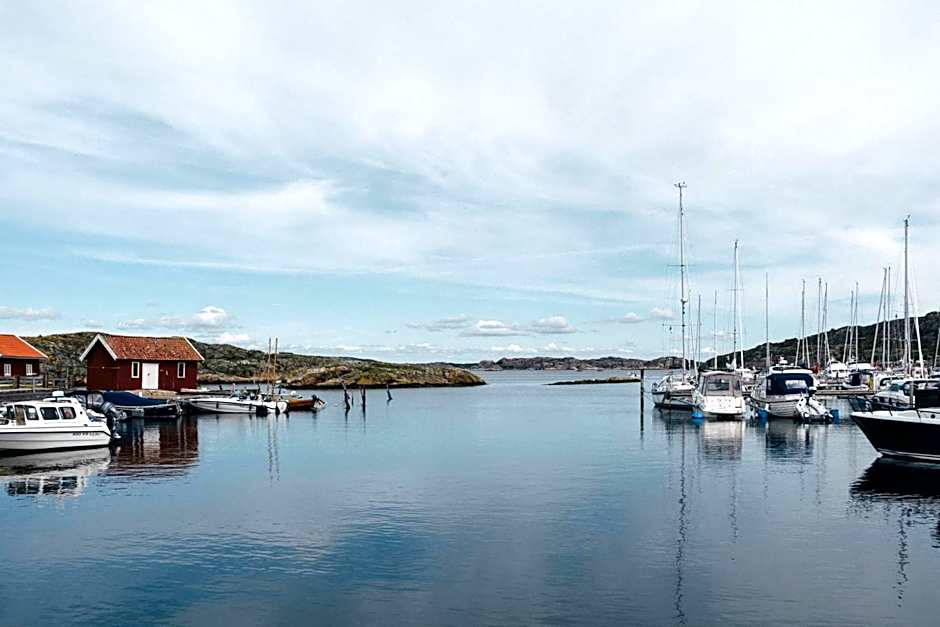 Björholmen Hotell & Restaurang