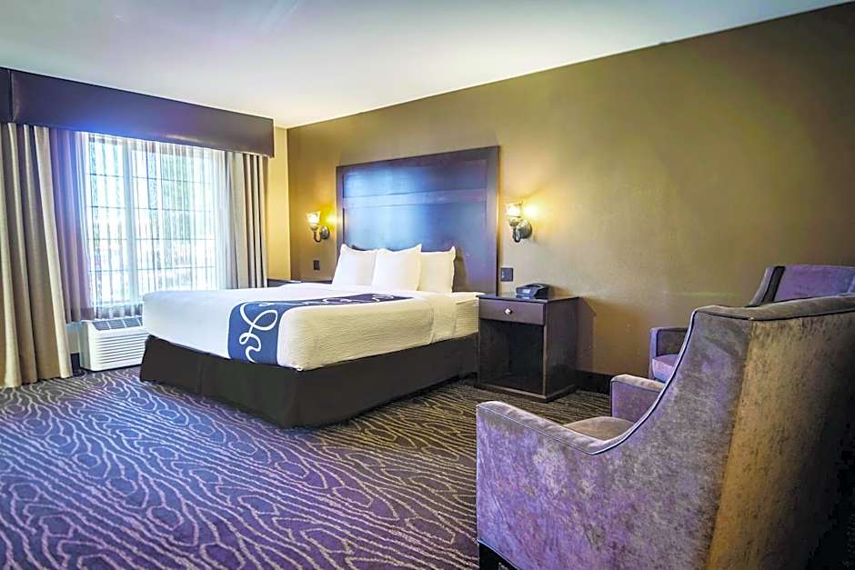 La Quinta Inn & Suites by Wyndham Eugene