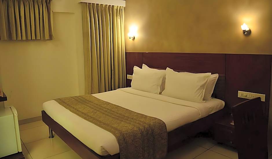 Hotel Cambay Sapphire - Gandhinagar