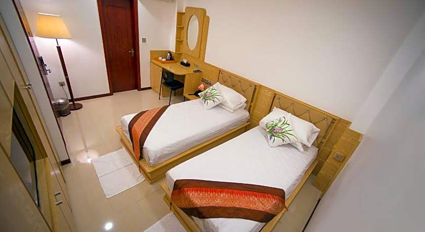 Hathaa Beach Maldives